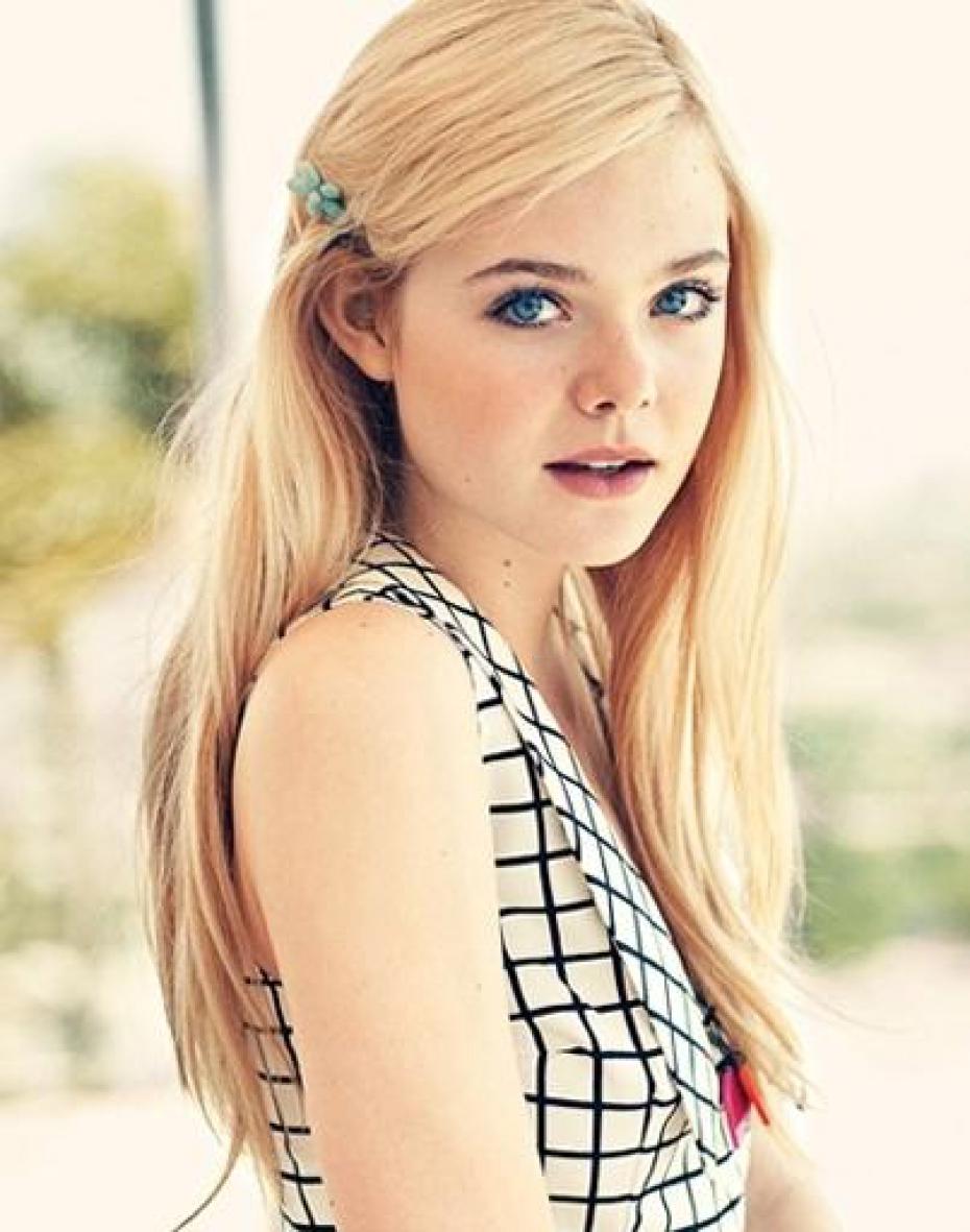 une-jeune-fille-de-treize-ans-a-peine.jpg