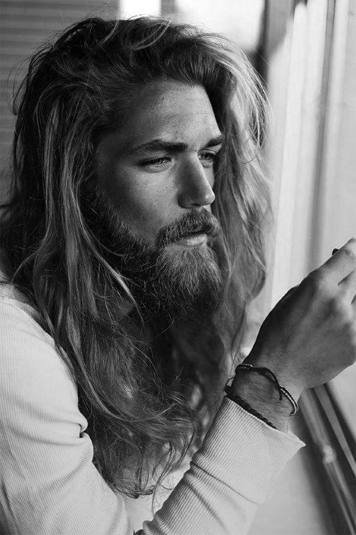 long-hairstyles-for-men-with-thick-hair.jpg