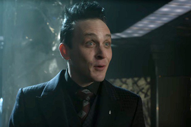 gotham-exclusive-clip-penguin-iceberg-lounge.jpg
