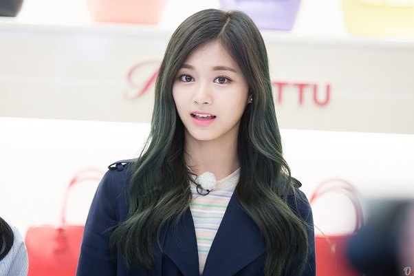 main-qimg-93d2971a3ee1374f9aff2acb5064ac0a-c