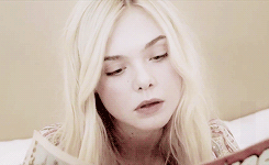 tumblr_n3tuhqMlAG1qdndm8o4_250.gif